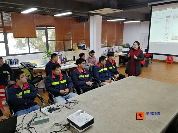 5cdc144c220cb 中美业务战之EBET易博成功转型
