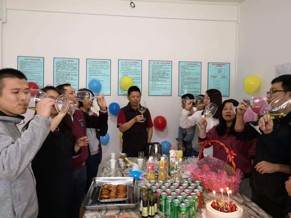 生日会 生日会